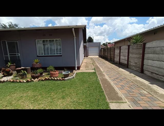 3 BEDROOM HOUSE FOR SALE IN VANDERBIJLPARK SE 1